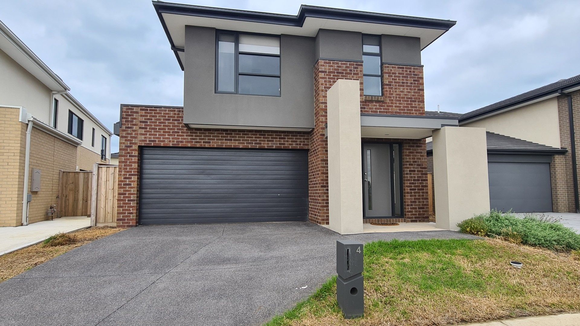 4 bedrooms House in 4 Yongala Drive POINT COOK VIC, 3030