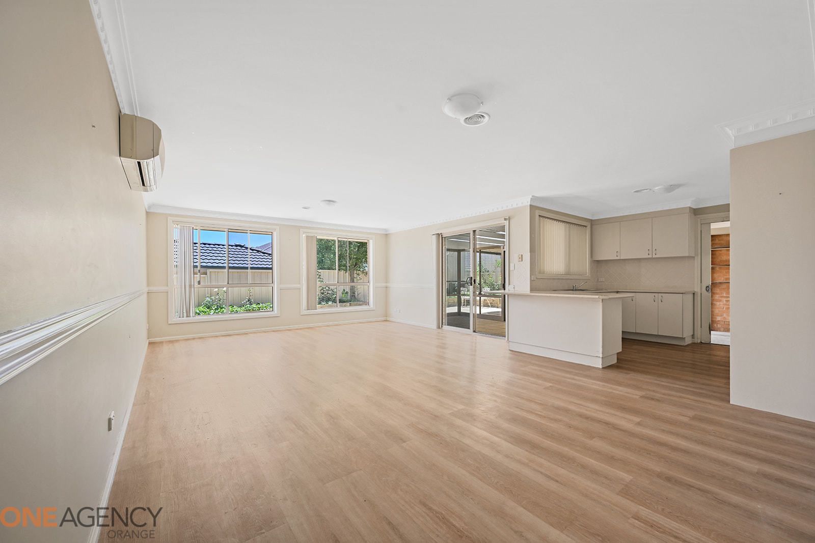 1 Whitney Place, Orange NSW 2800, Image 2