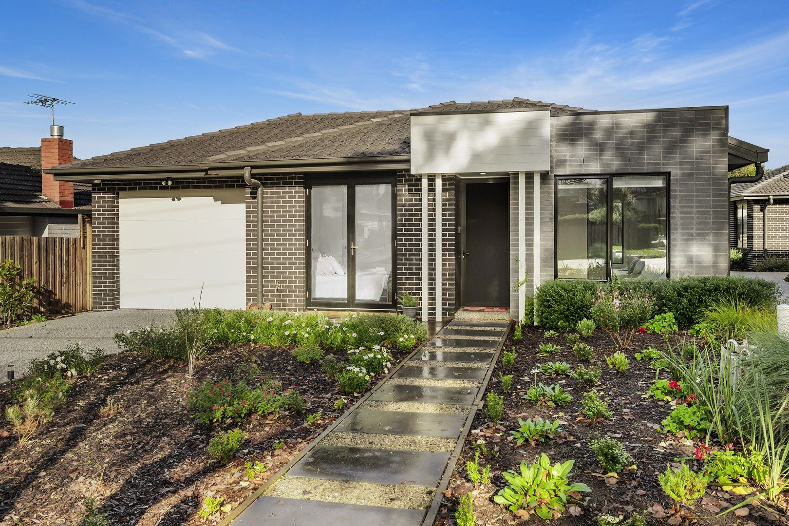 1/5 Herbert Street, Watsonia VIC 3087, Image 0