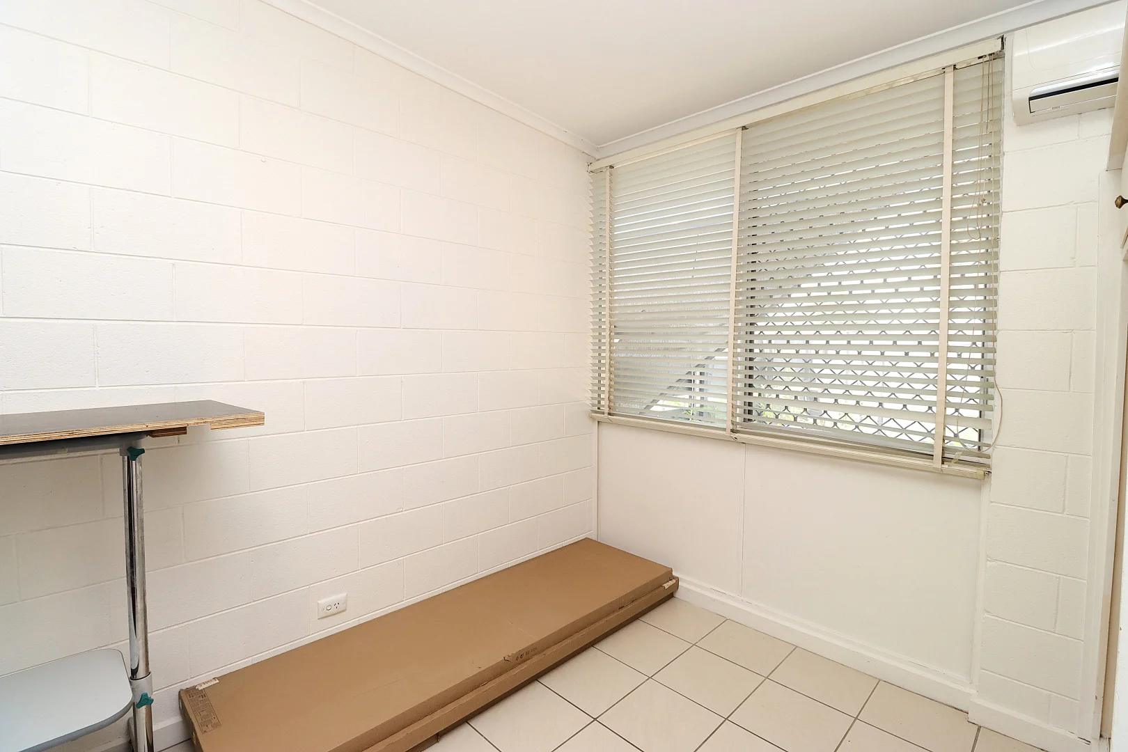 Additional image 5 of Unit 5/17 George St, Mount Isa QLD 4825