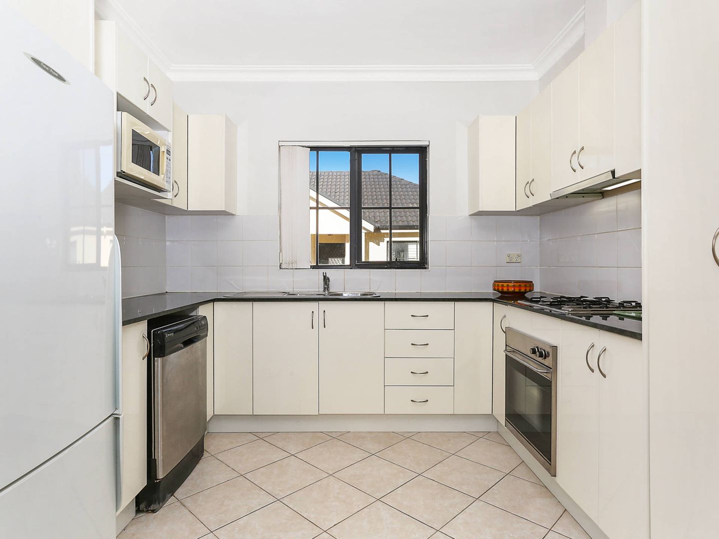 1/527 Princes Highway, Blakehurst NSW 2221, Image 2