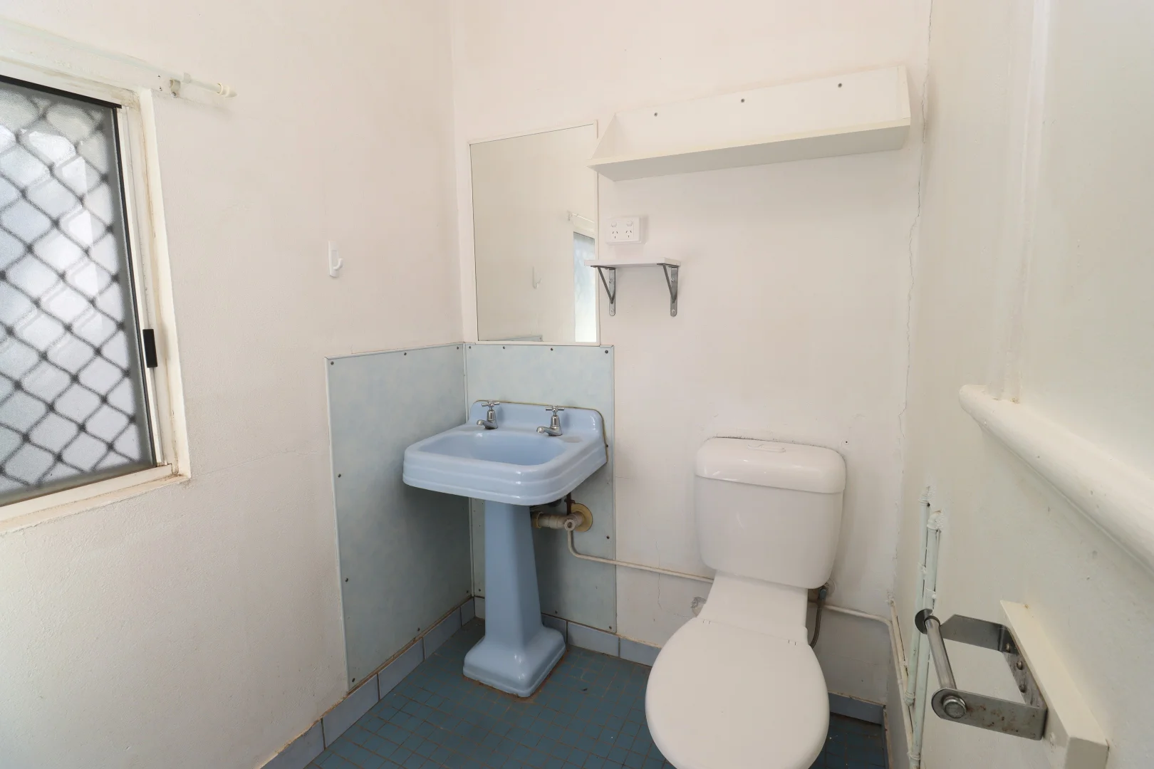 Additional image 5 of Unit 2/75 West Street, Mount Isa QLD 4825