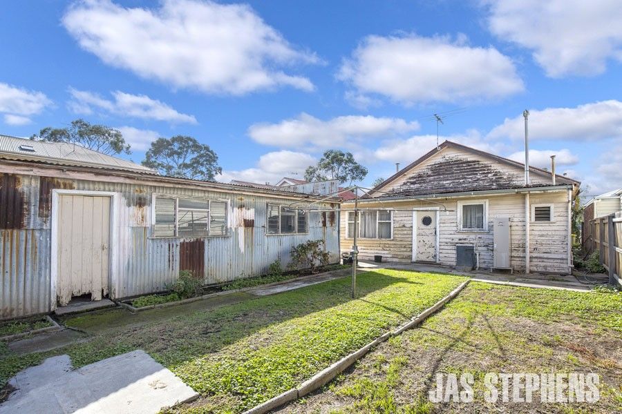 56 Severn Street, Yarraville VIC 3013, Image 2