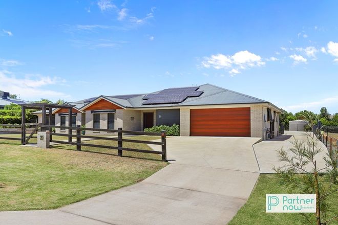 Picture of 9 Blue Gum Road, TAMWORTH NSW 2340