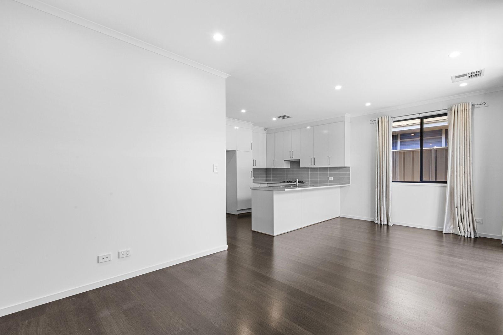 6 Kinross Street, Ferryden Park SA 5010 House For Rent 670 Domain