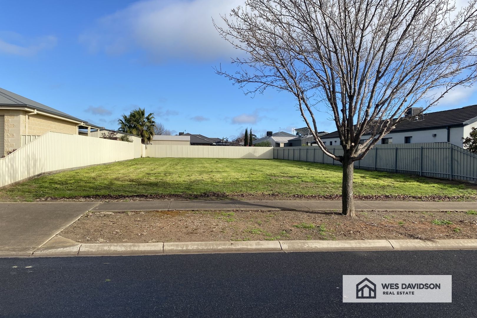 19 Barton Drive, Horsham VIC 3400, Image 1