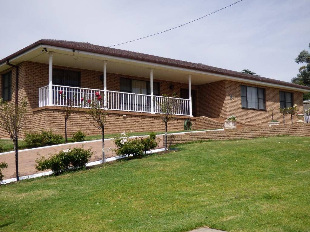 8A Lawrence Street, Cootamundra NSW 2590, Image 0