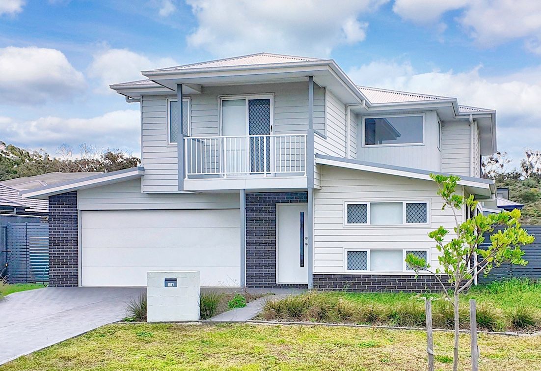 3 bedrooms Townhouse in 1/116 Norfolk St FERN BAY NSW, 2295