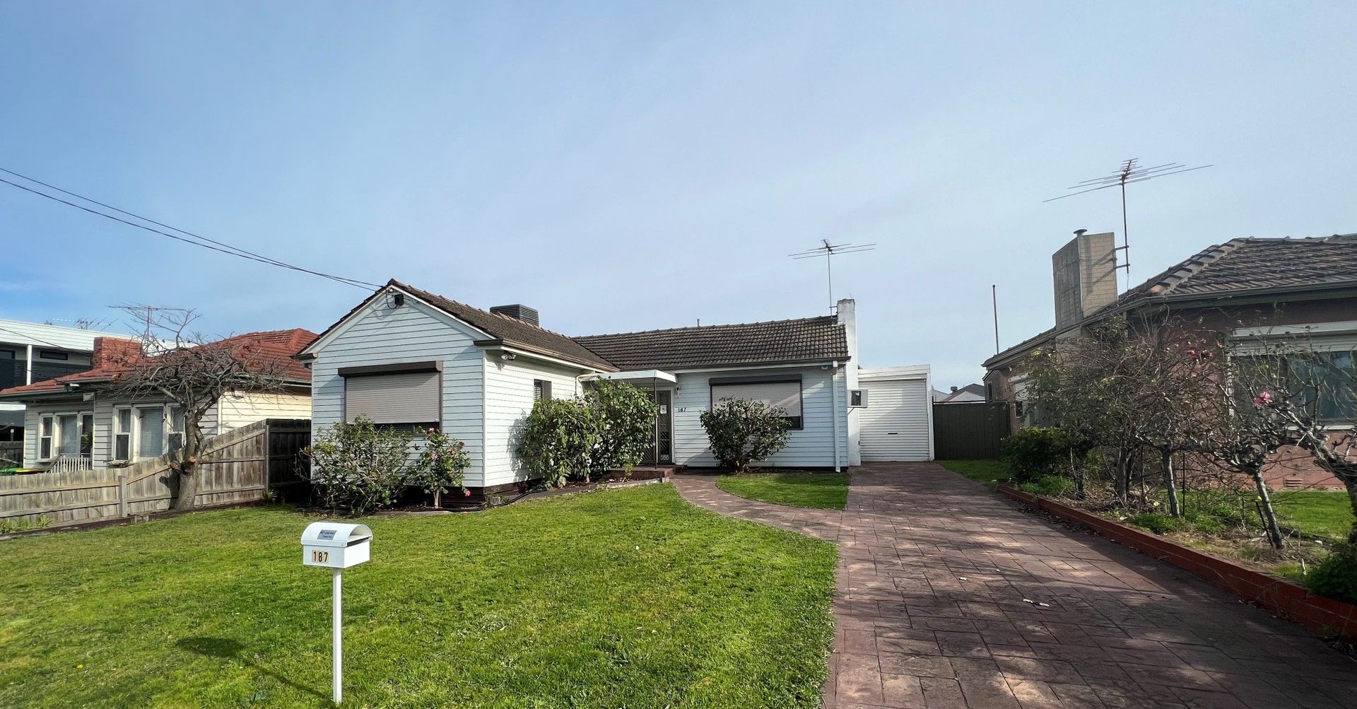 3 bedrooms House in 187 Derby Street PASCOE VALE VIC, 3044