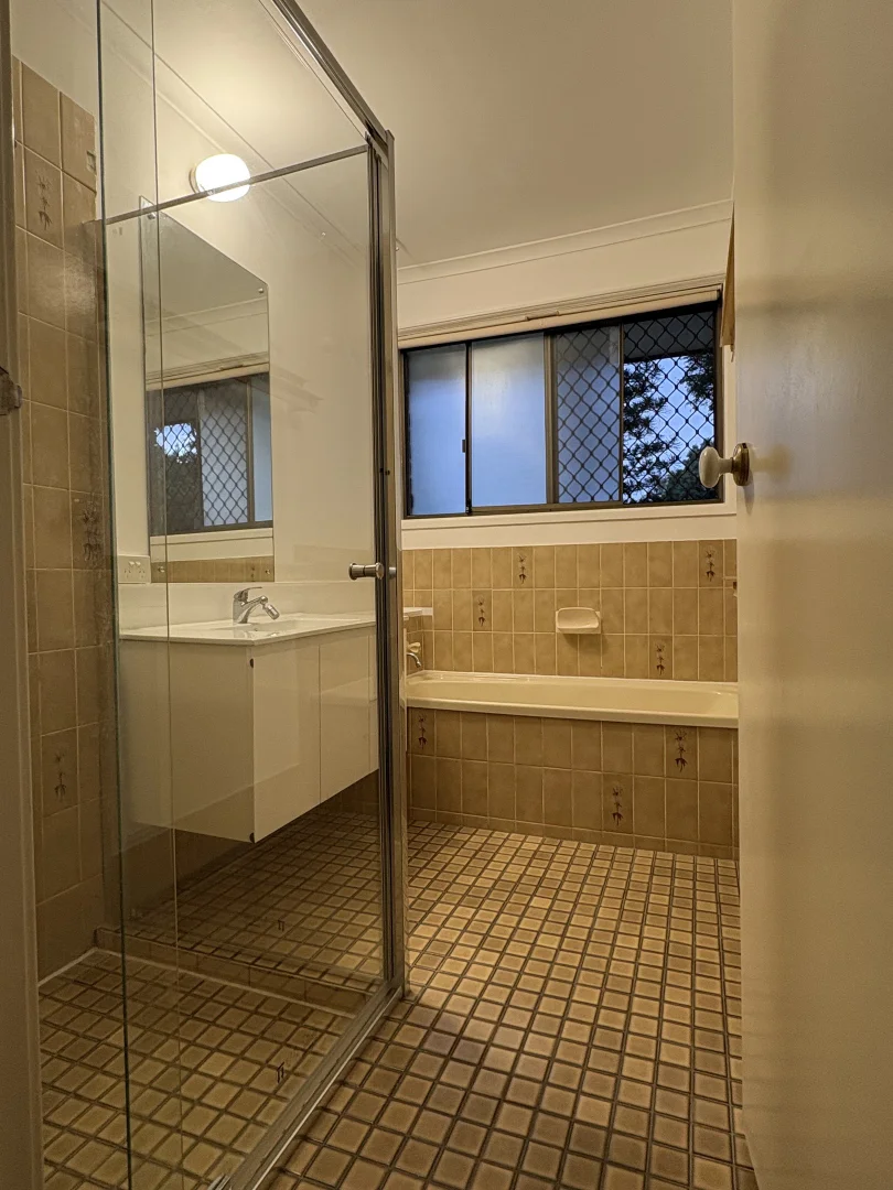 Additional image 7 of 23 Kenora Street, Mansfield QLD 4122