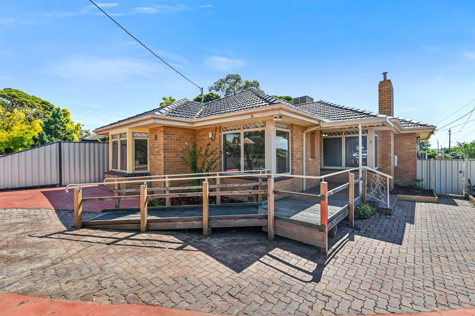 8 Twyford Street, Box Hill North VIC 3129 House For Rent 625 Domain