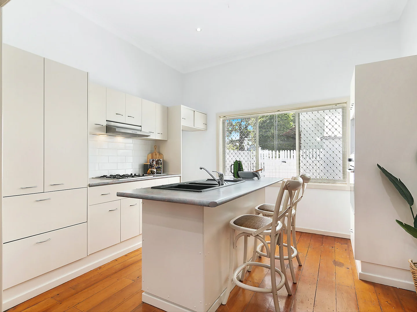 Additional image 5 of 44 James Street, Hamilton NSW 2303