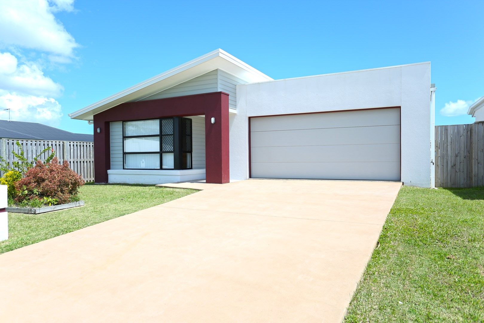 176 Whitehaven Drive, Blacks Beach QLD 4740, Image 0