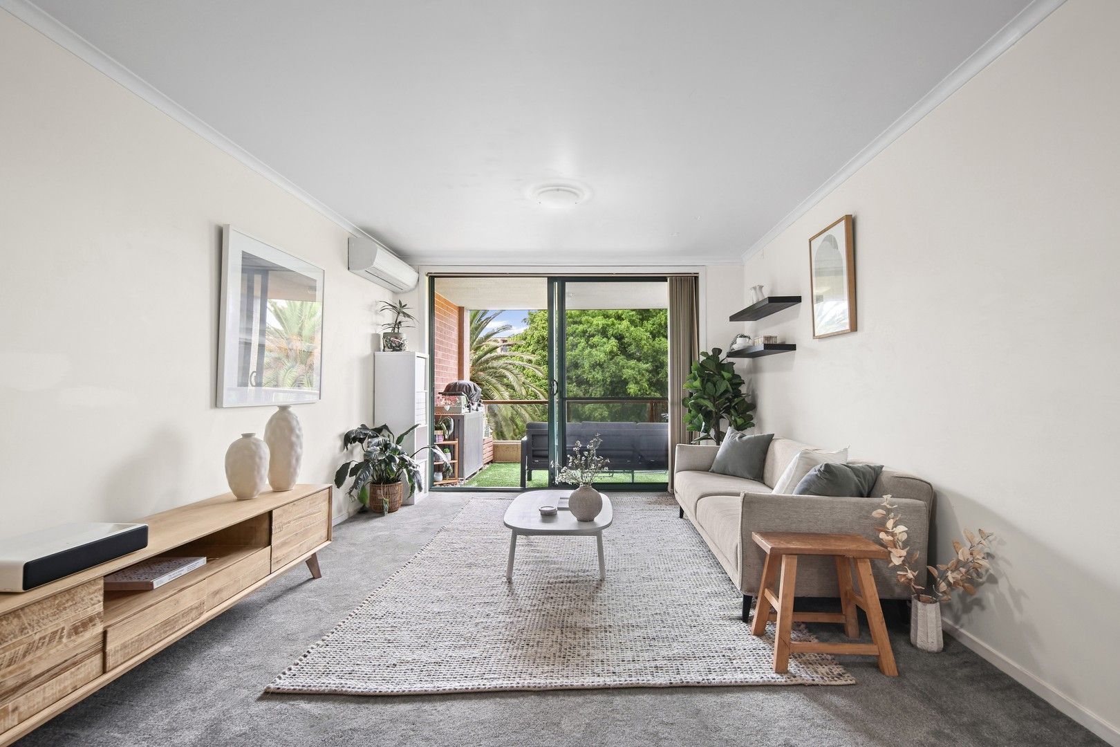 2 bedrooms Apartment / Unit / Flat in 18401/177-219 Mitchell Road ERSKINEVILLE NSW, 2043