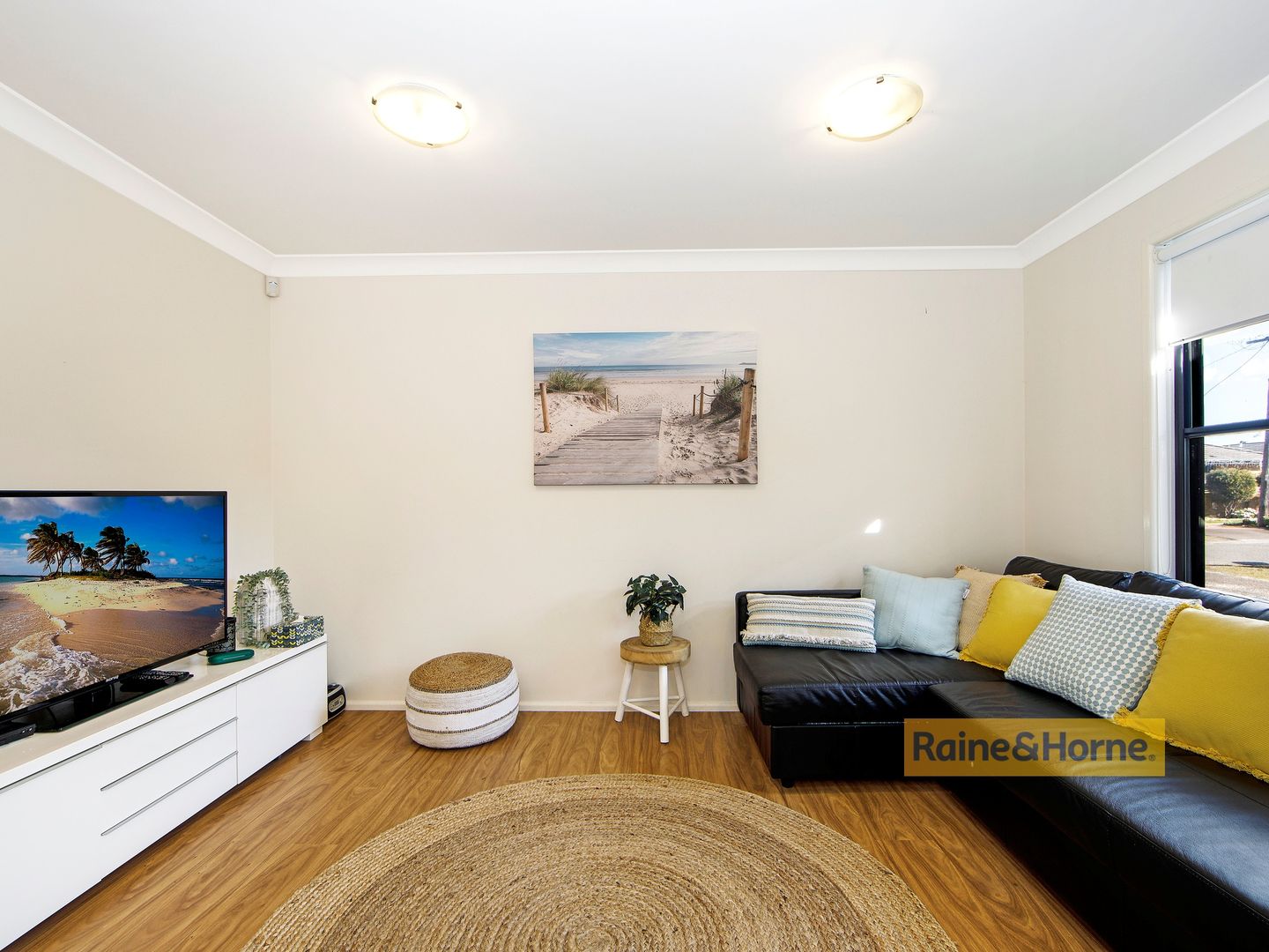 91A Springwood Avenue, Ettalong Beach NSW 2257 House For Rent 460