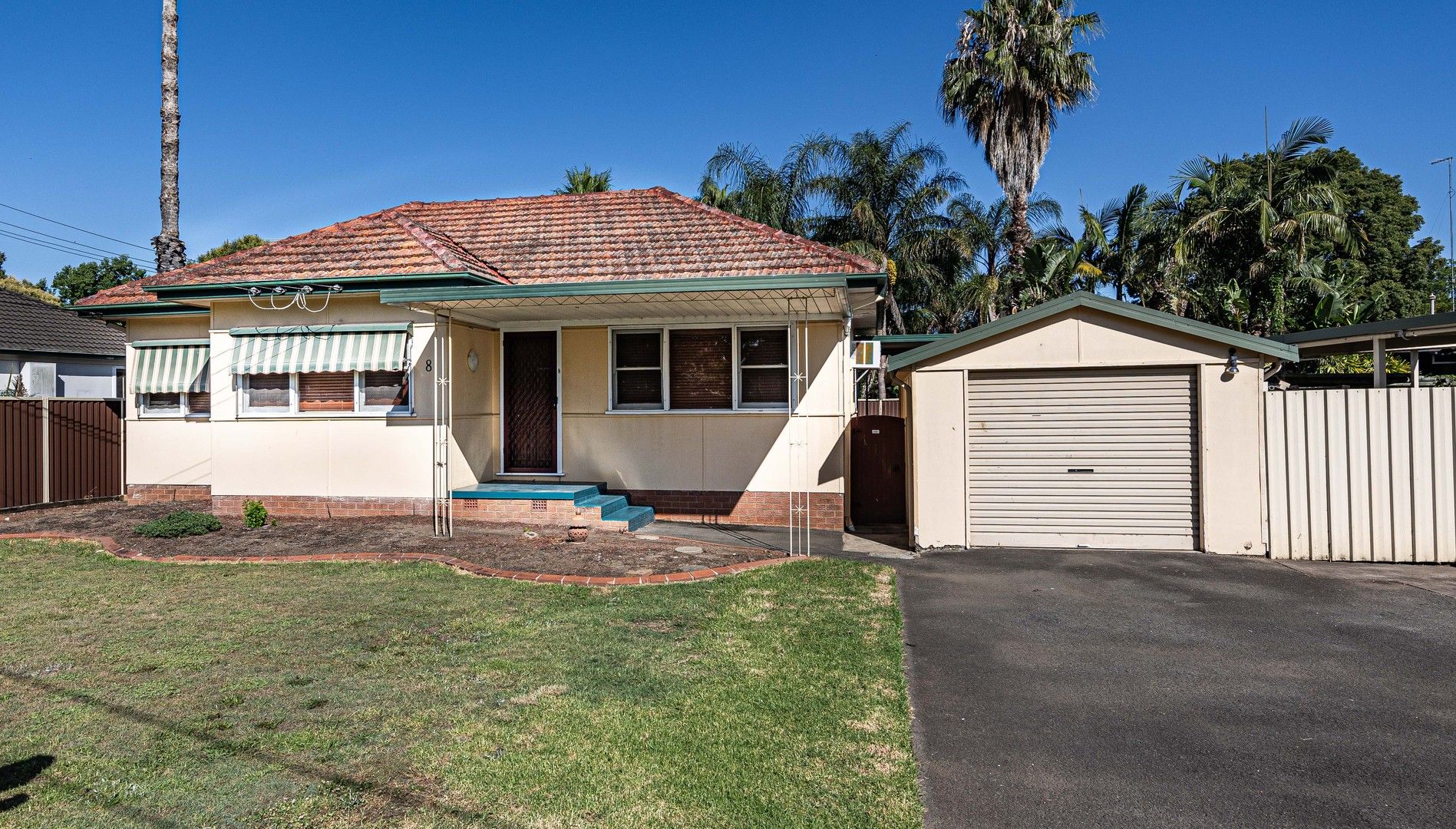 4 bedrooms House in 8 Pages Road ST MARYS NSW, 2760