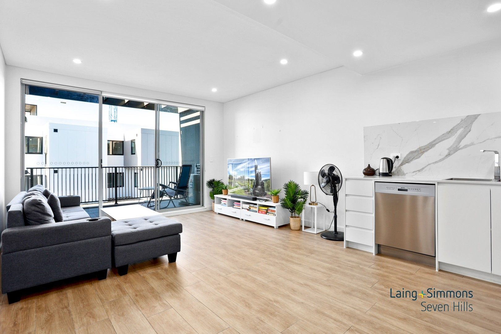 1 bedrooms Apartment / Unit / Flat in 514/7D Olive Street SEVEN HILLS NSW, 2147