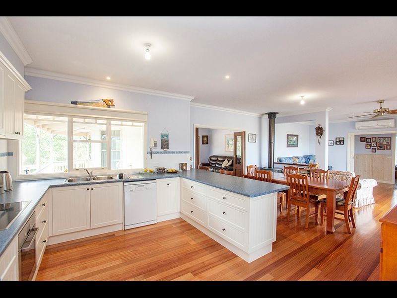 21 Old Sale Road, Buln Buln VIC 3821, Image 2