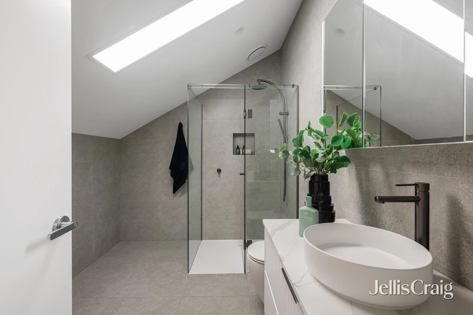 Additional image 12 of 1/212 Barkly Street, Brunswick VIC 3056