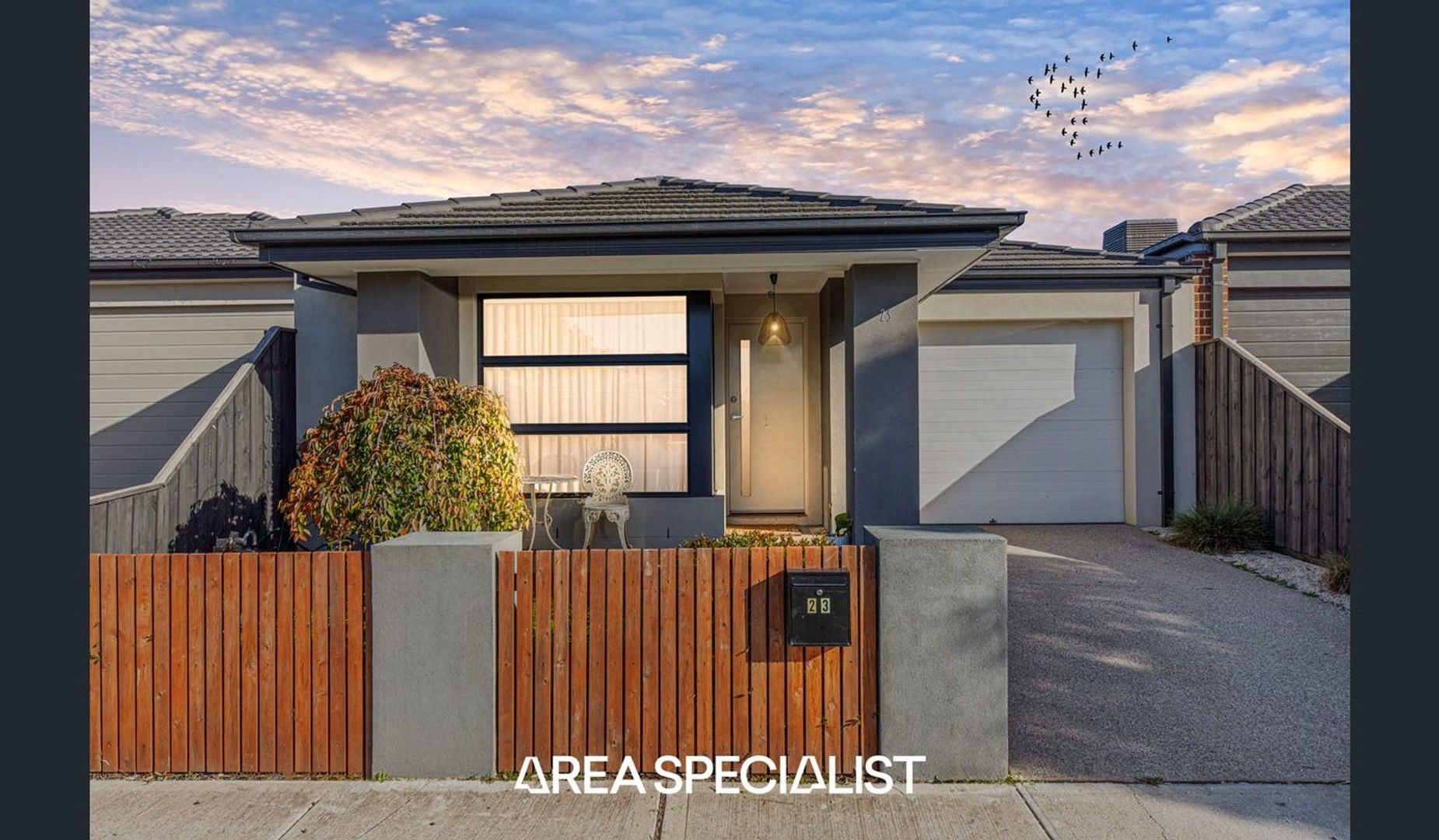 3 bedrooms House in 23 Tremont Street PAKENHAM VIC, 3810