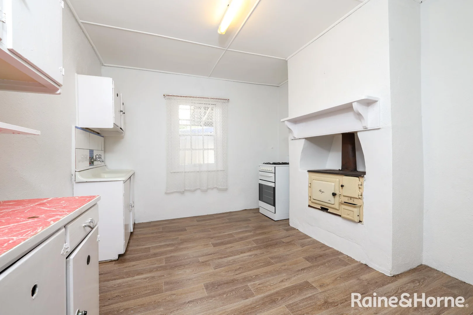 Additional image 2 of 309 Russell Street, Bathurst NSW 2795