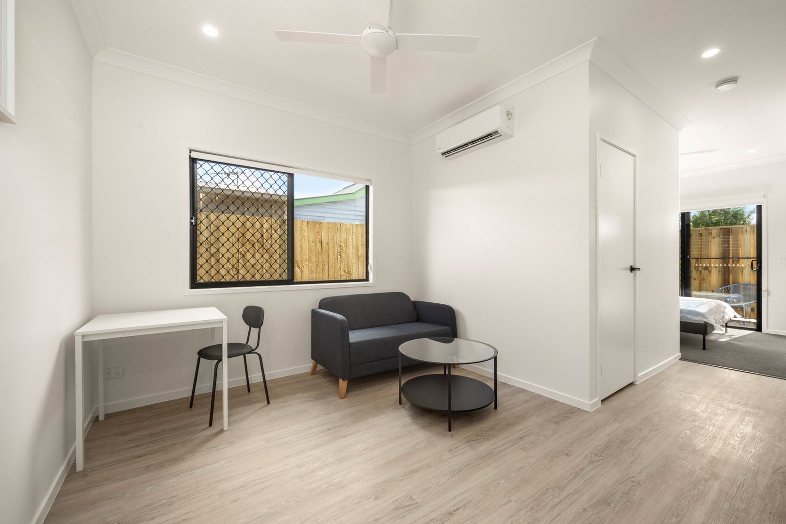 1 bedrooms Studio in 60 Burralong Street DEAGON QLD, 4017