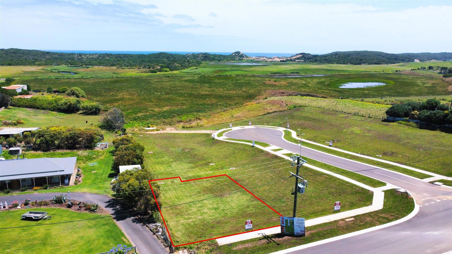 2 Bushell Place, La Bella Estate, Warrnambool VIC 3280, Image 0