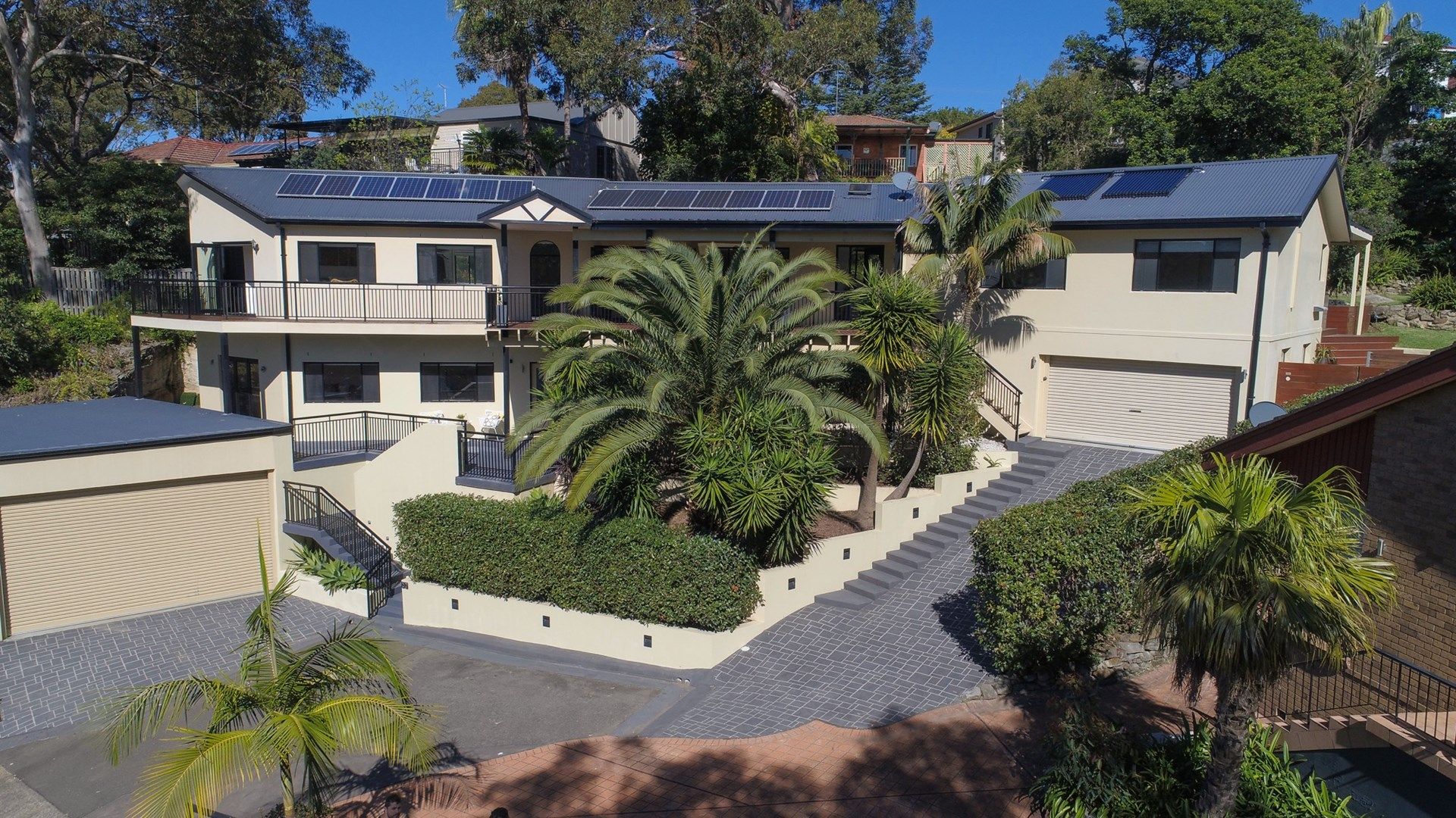 4 bedrooms House in 27 Alkaringa Road GYMEA BAY NSW, 2227