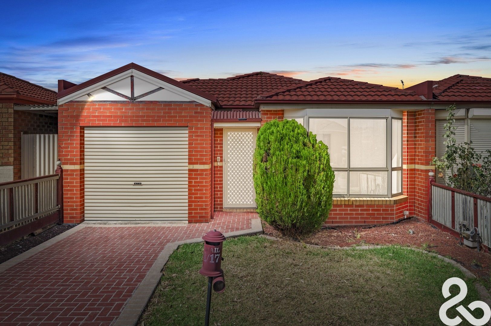 2 bedrooms Apartment / Unit / Flat in 1/17 Sorrento Place EPPING VIC, 3076