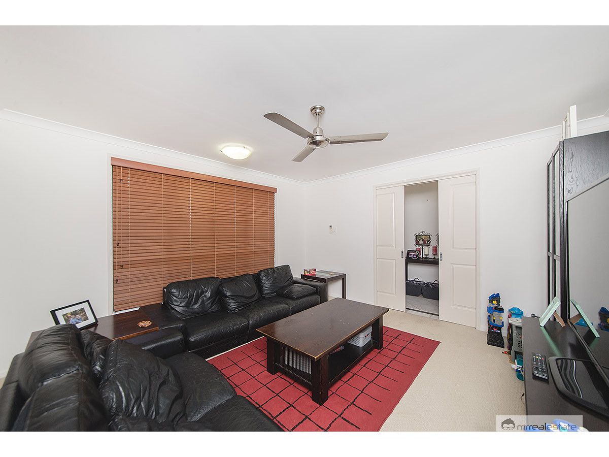 16 Cycad Court, Norman Gardens QLD 4701, Image 2
