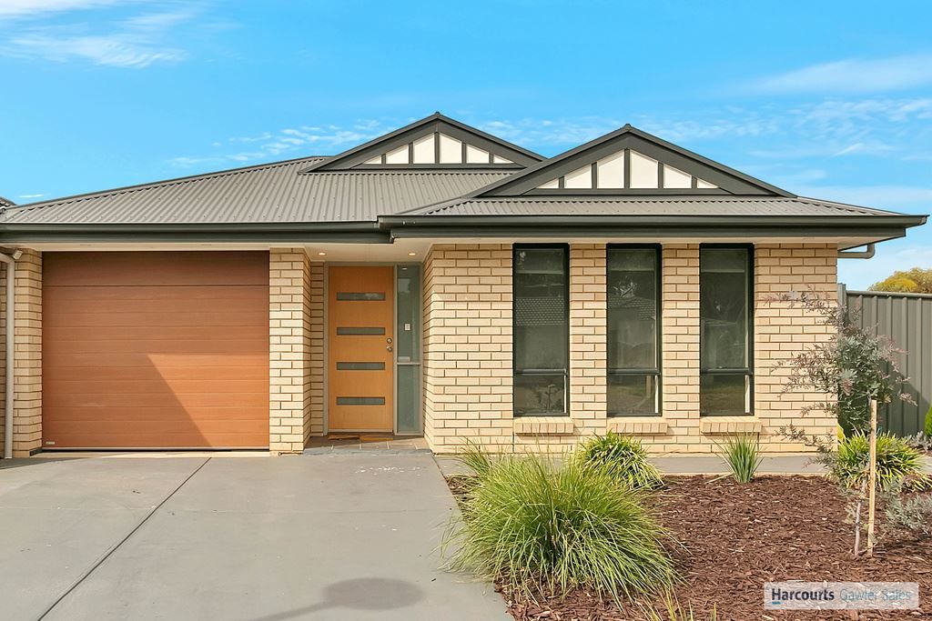 8 Wattle Crescent, Munno Para West SA 5115