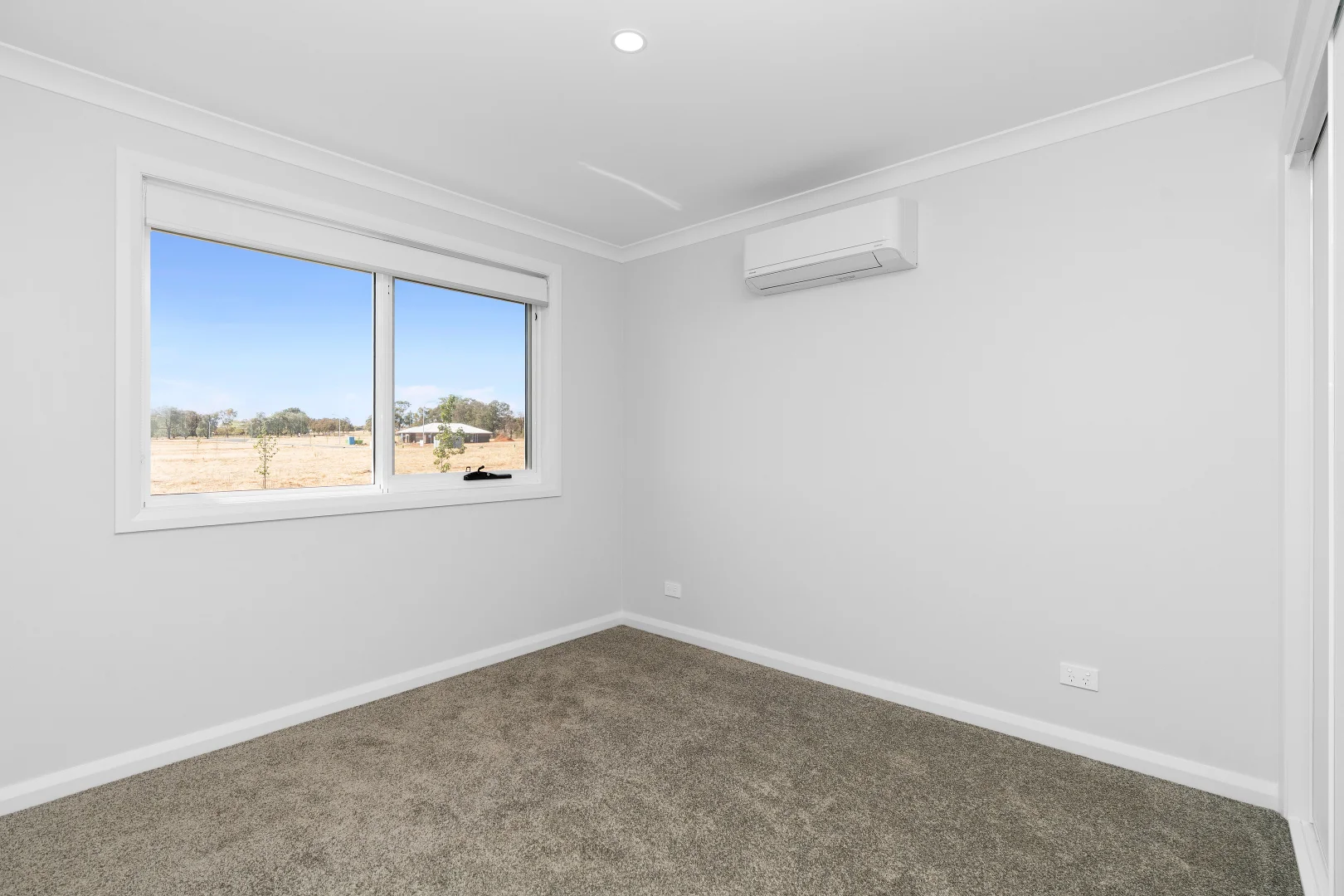 Additional image 8 of 1 Hawkins St, Temora NSW 2666