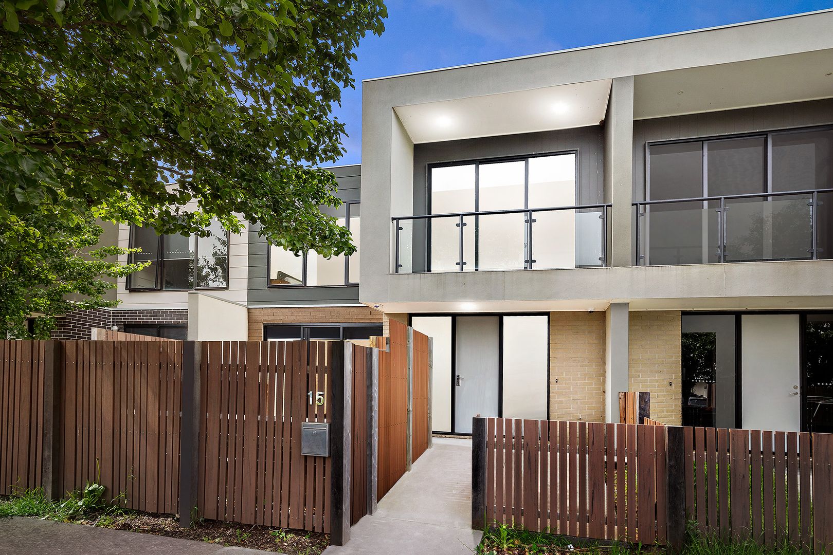 15 Newstead Drive, Doreen Property History & Address Research Domain