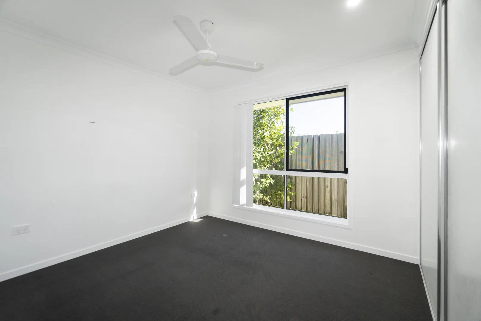 Additional image 5 of 2/101 McCarthy Road, Avenell Heights QLD 4670