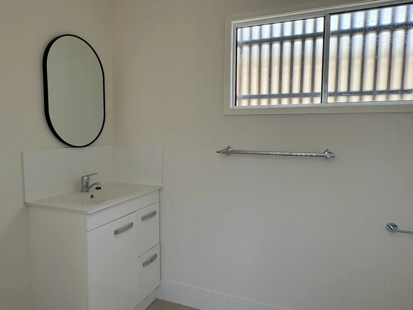 Additional image 73 of 2 Hillcrest Street, Emerald QLD 4720