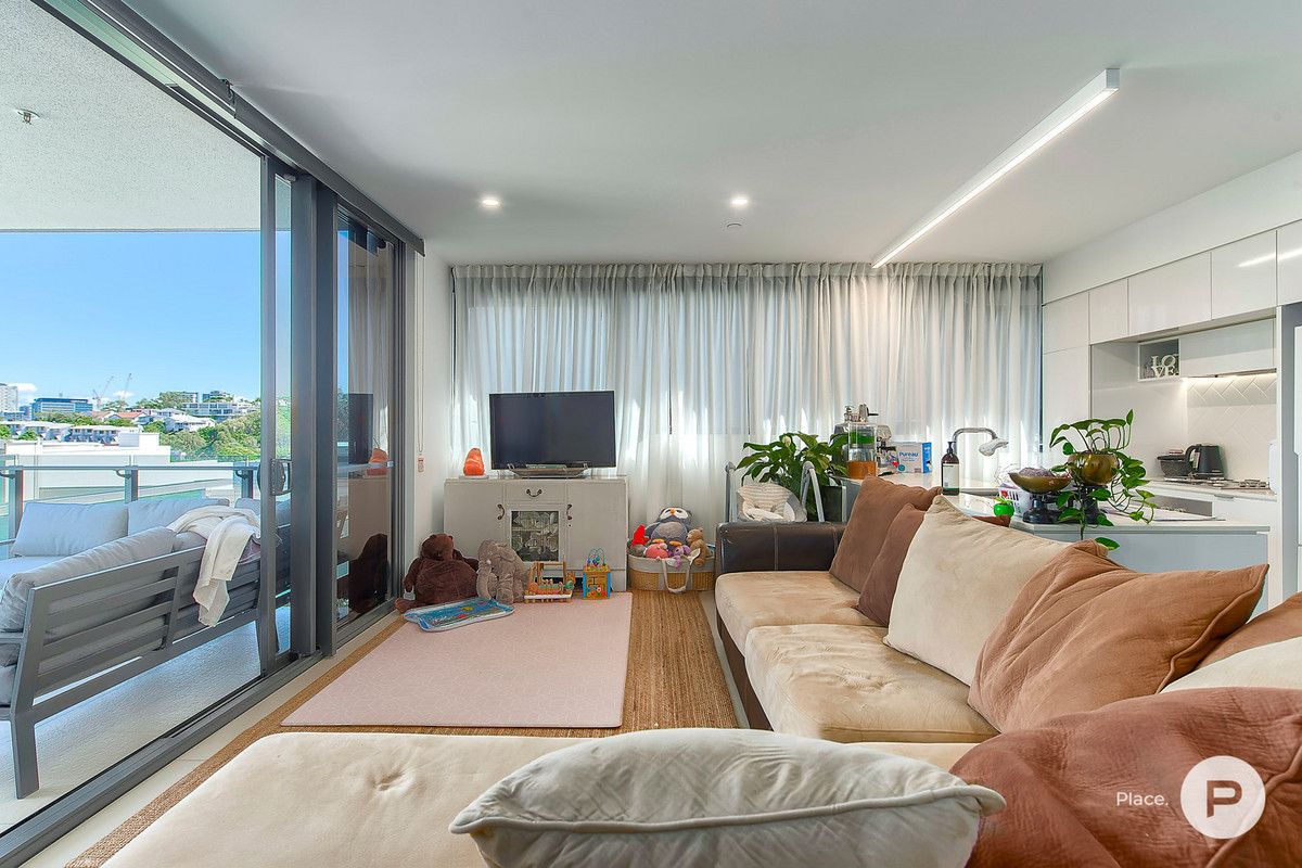 1061/36 Evelyn Street, Newstead QLD 4006 Domain