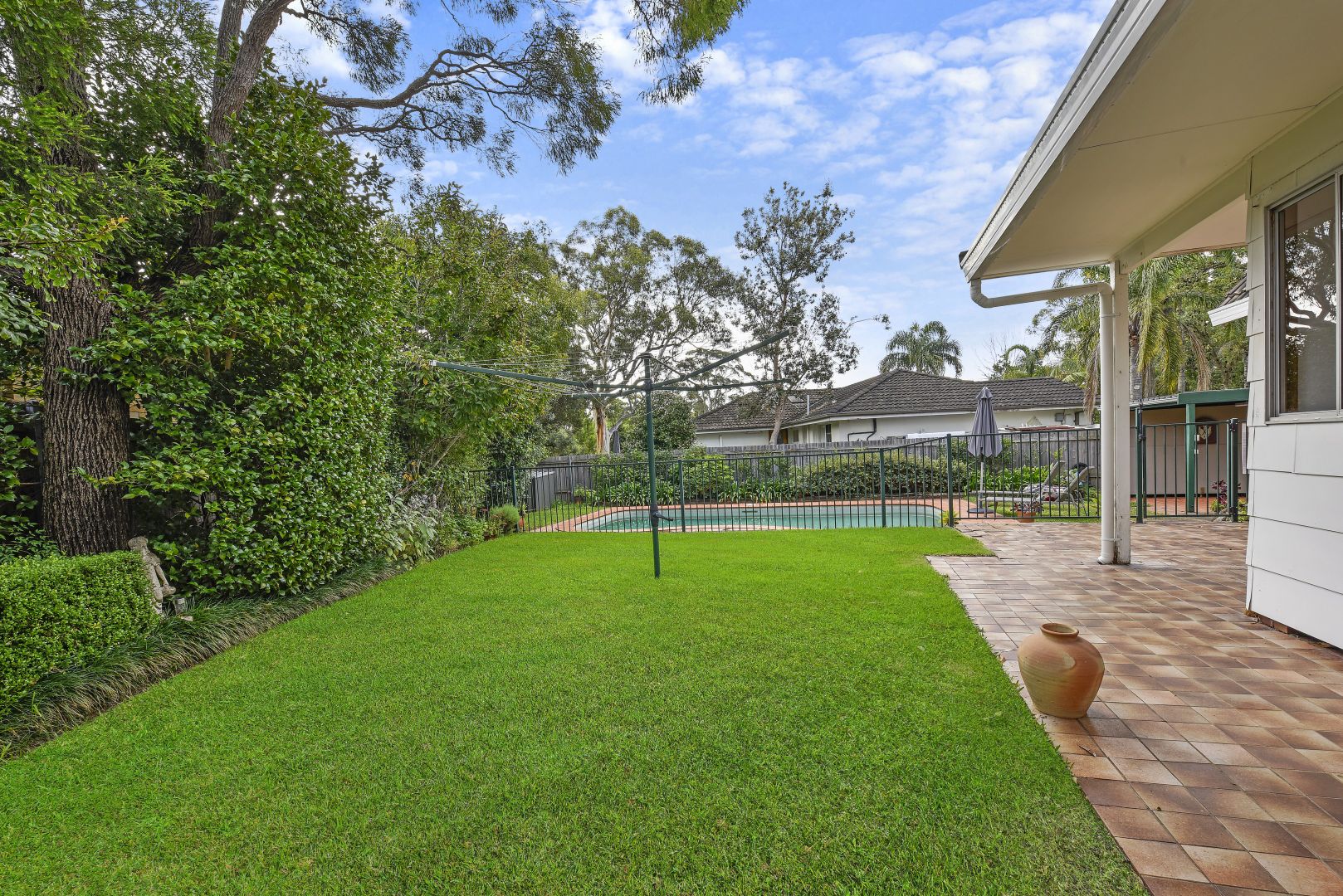 1 Meredith Avenue, Hornsby Heights NSW 2077, Image 2