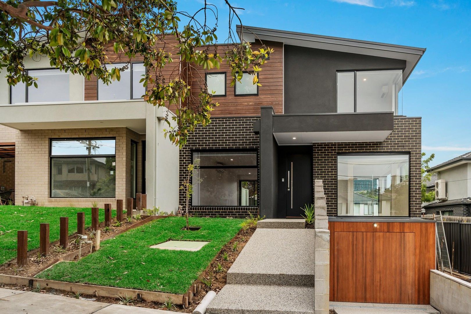 3 bedrooms Townhouse in 1/6 Frank Street DONCASTER VIC, 3108