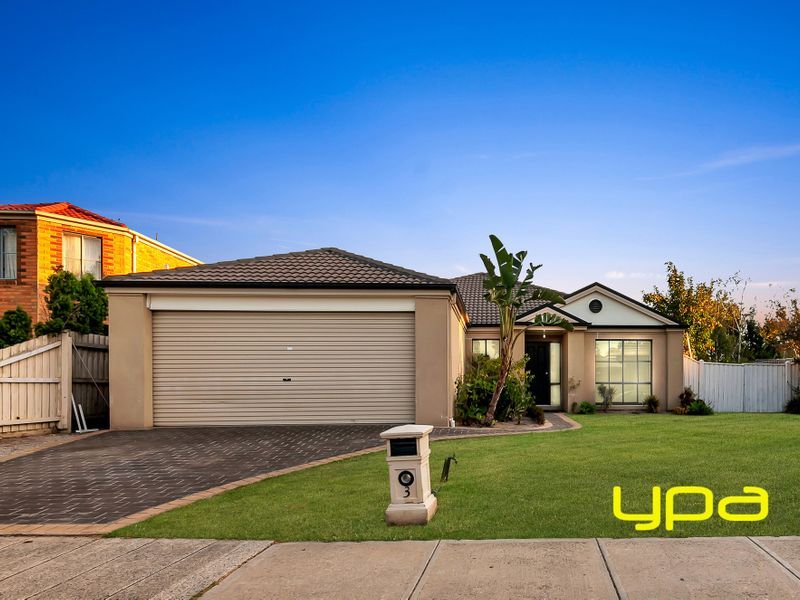 4 bedrooms House in 3 Cato Parkway LYNBROOK VIC, 3975