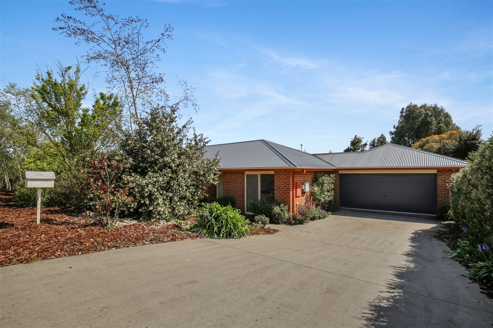 60 Chamberlain Drive, Leongatha VIC 3953