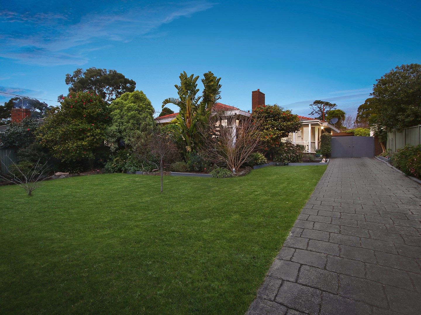 18 Taronga Crescent, Croydon VIC 3136, Image 0