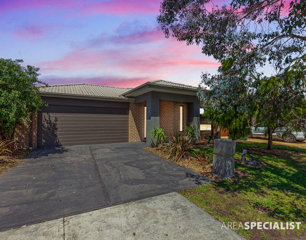 33 Serenity Street, Pakenham VIC 3810