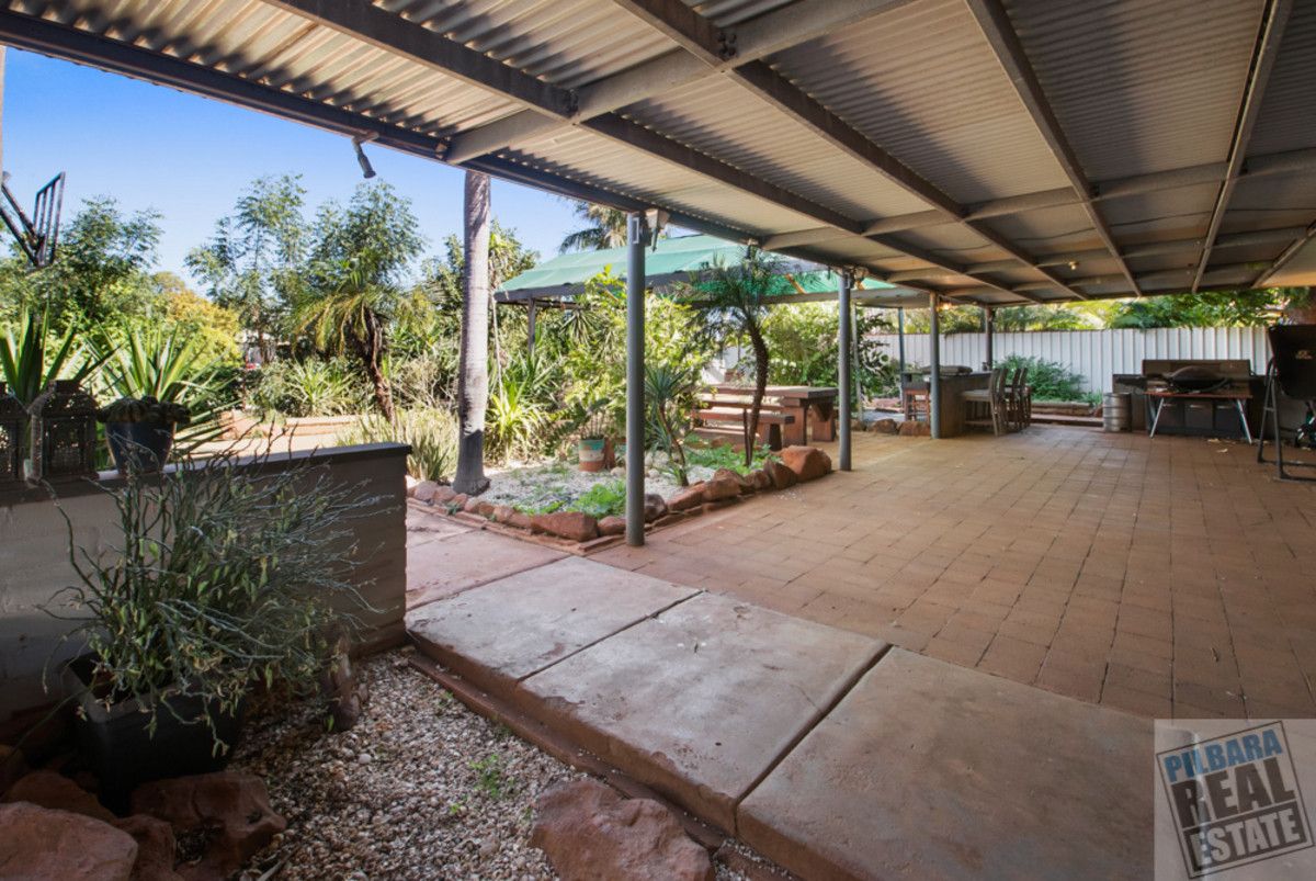 7 Yule Crescent, Dampier WA 6713, Image 2