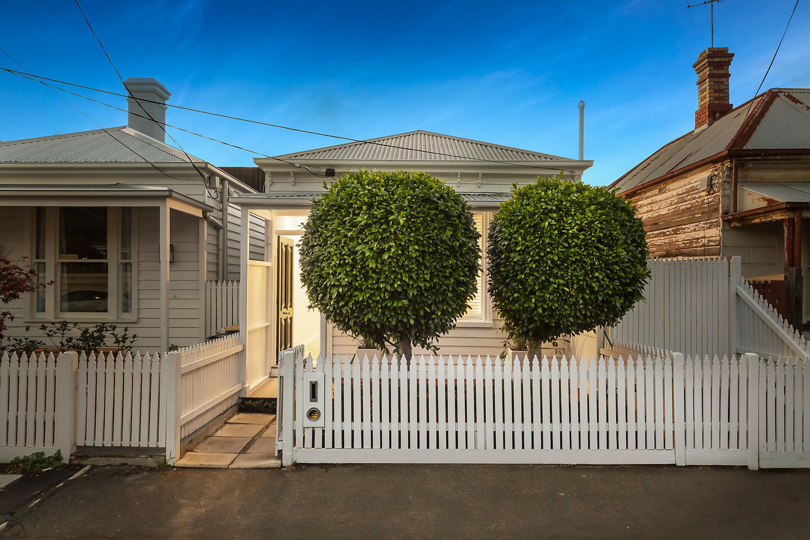 201 Albert Street, Port Melbourne VIC 3207, Image 0