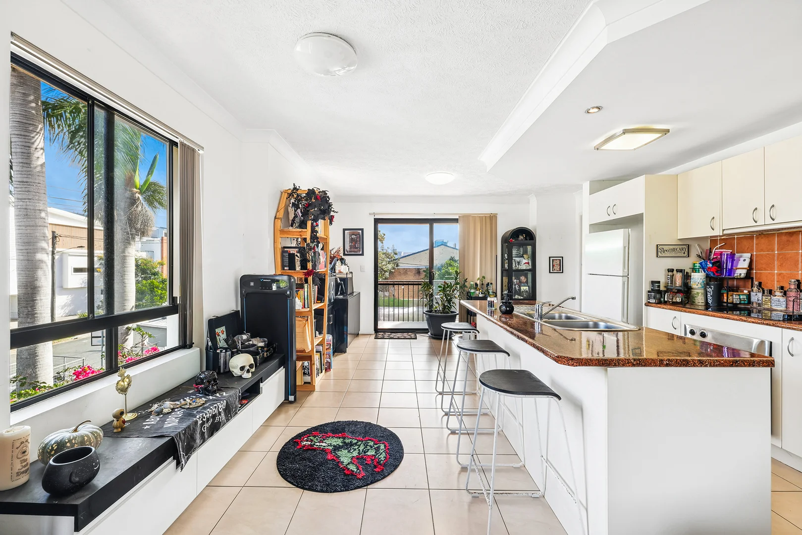 Additional image 4 of 5/13-15 Illawong Street, Surfers Paradise QLD 4217