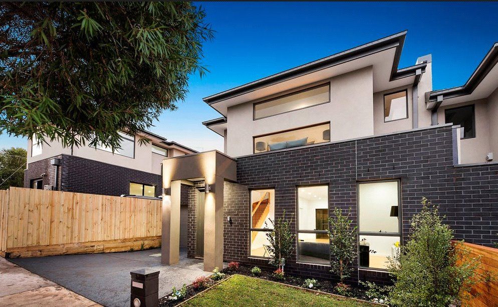 2 bedrooms House in 109 Valley Crescent GLENROY VIC, 3046