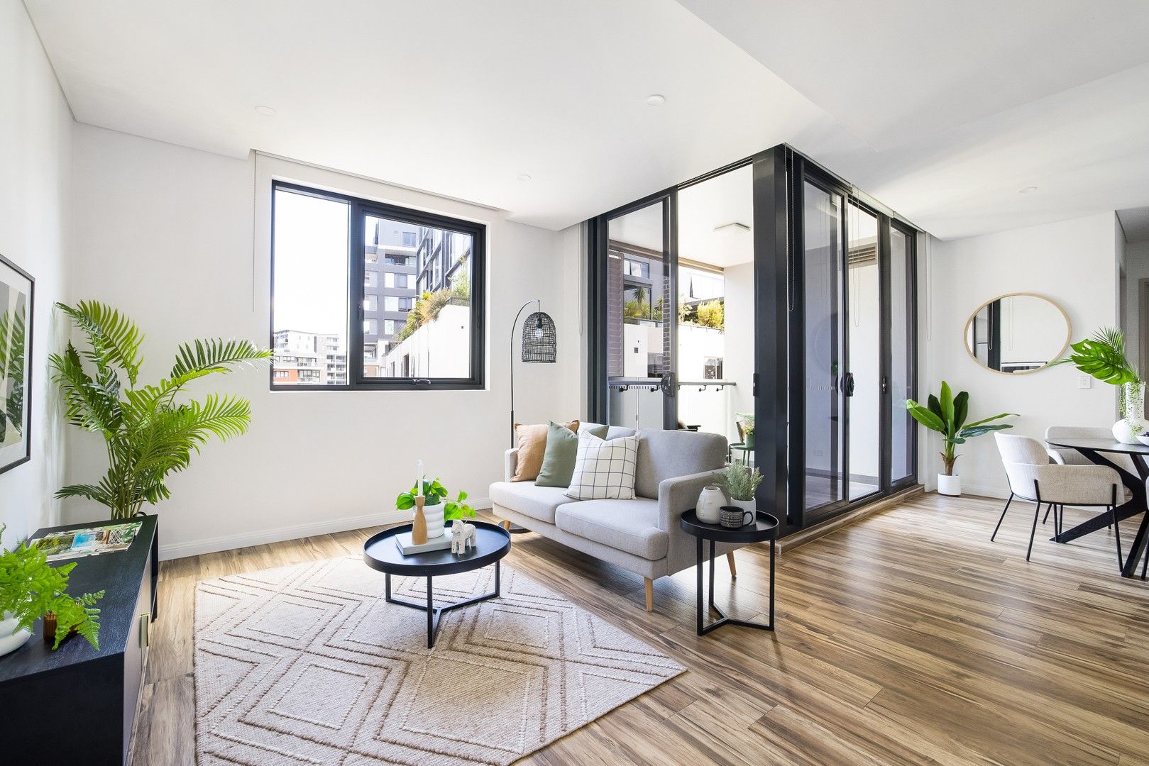 1 bedrooms Apartment / Unit / Flat in 337/22 Hudson Street LEWISHAM NSW, 2049