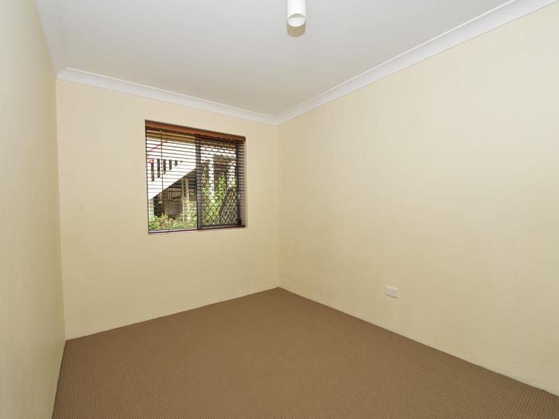 3/5 Deighton Road, DUTTON PARK QLD 4102, Image 2