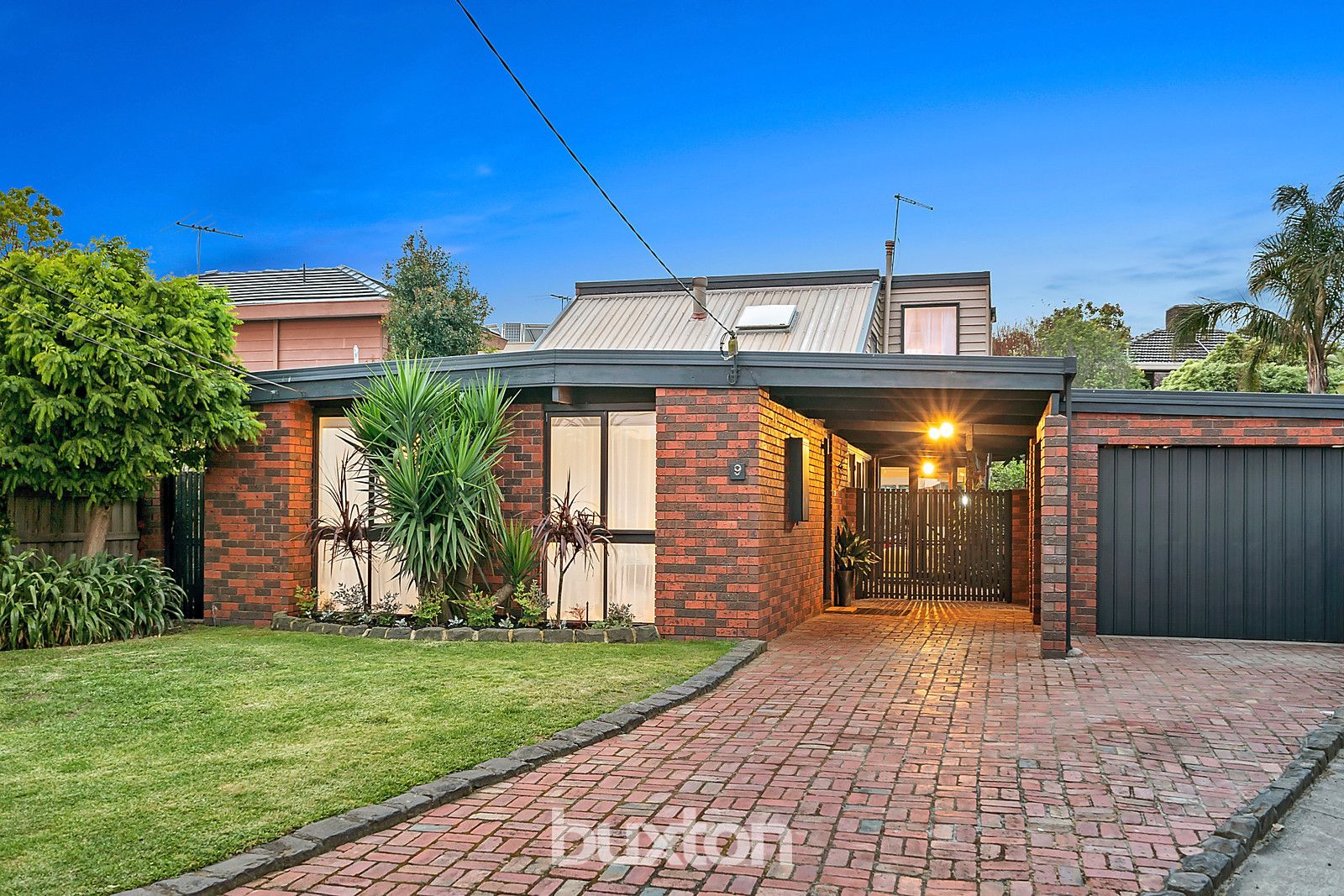 9 Donhaven Court, Dingley Village VIC 3172, Image 0