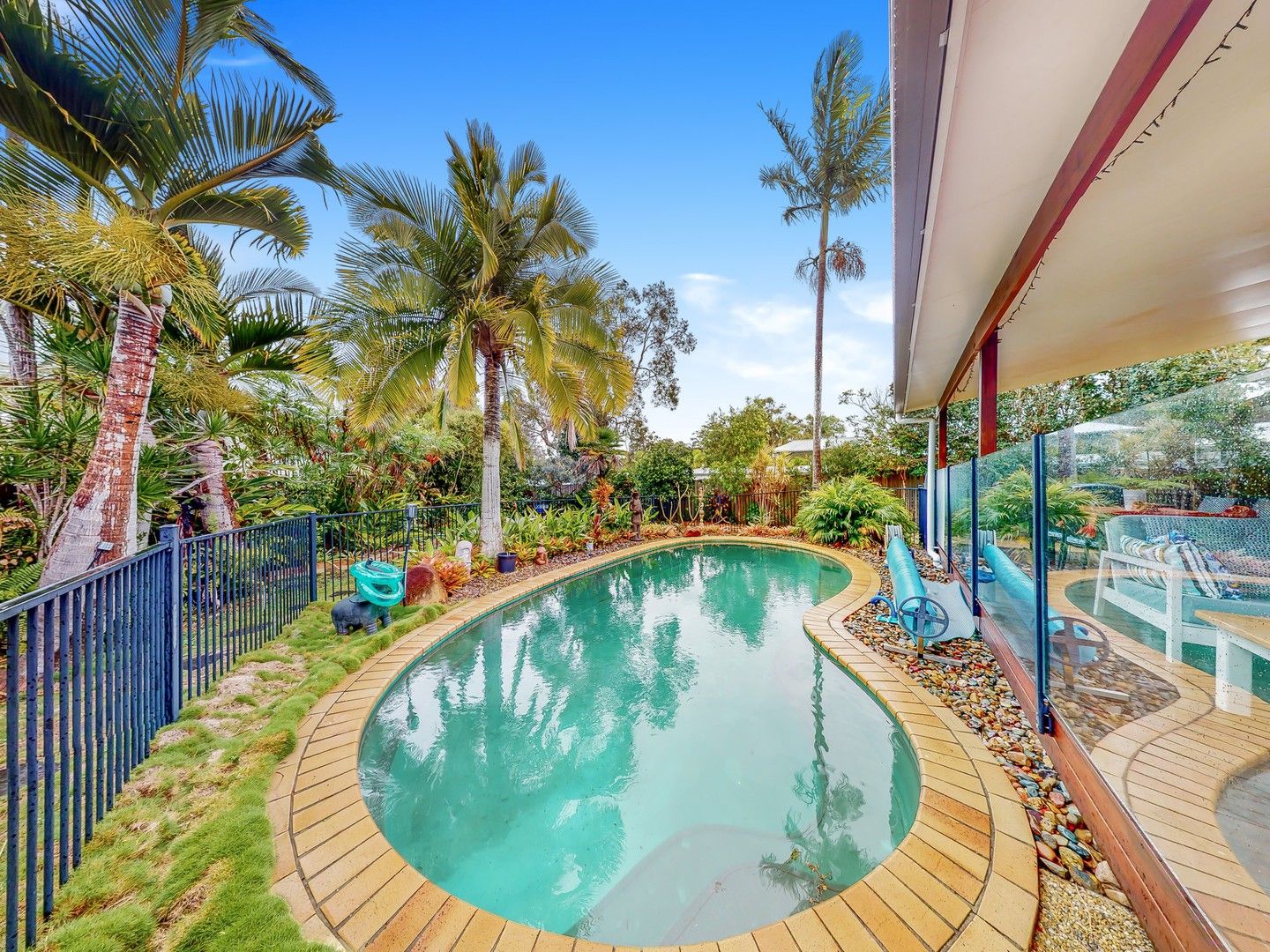 3 bedrooms House in 9 Weyba Park Drive NOOSA HEADS QLD, 4567